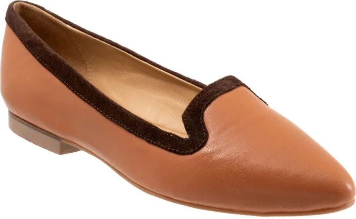 Hannah Pointed Toe Flat
