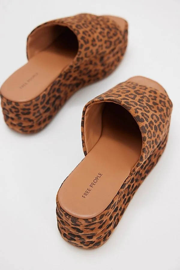 Harbor Flatform Sandals - Image 3