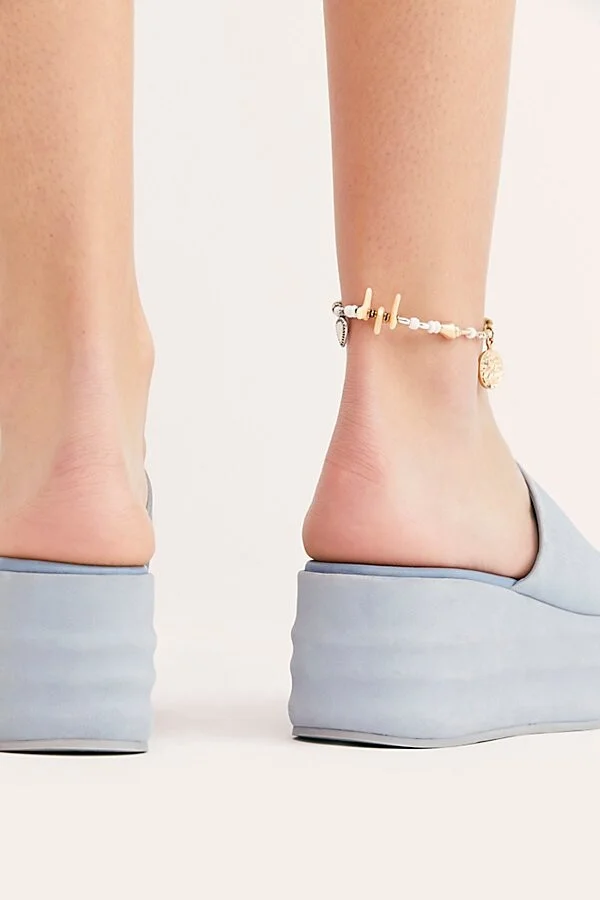 Harbor Flatform Sandals - Image 2