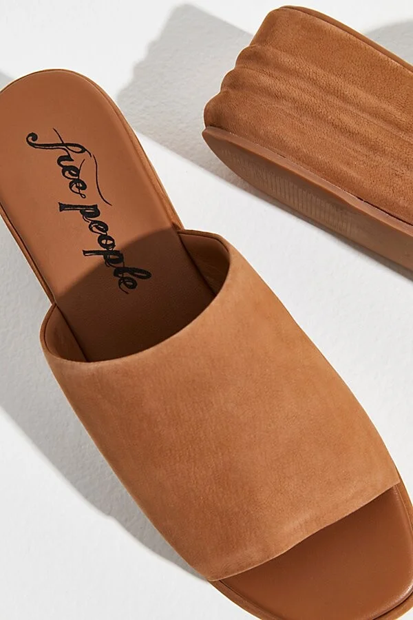 Harbor Flatform Sandals - Image 3