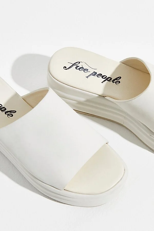 Harbor Flatform Sandals - Image 3