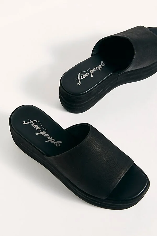 Harbor Flatform Sandals - Image 7