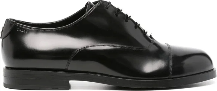 Hardware-Laces Oxford Shoes