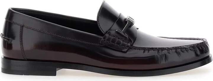 'harry' Black Loafers With Almond Toe And Logo Plaque Detail In Leather Man