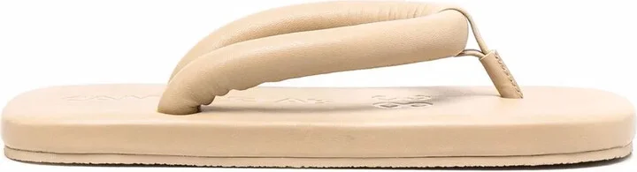 Hastalavista sandals