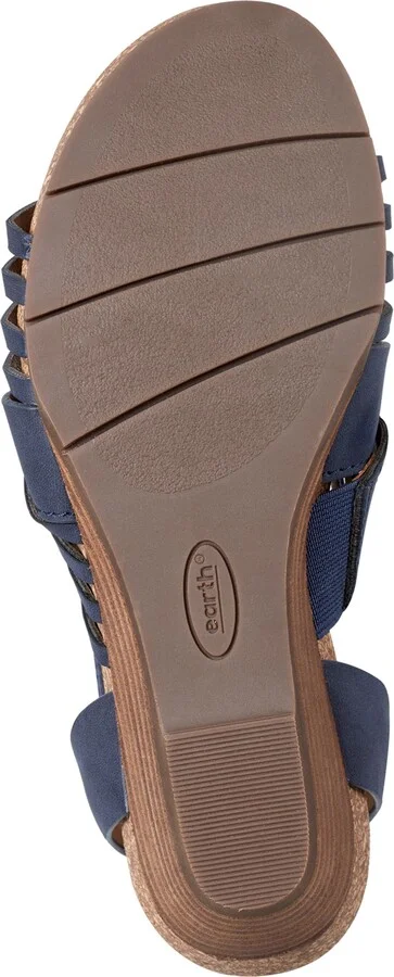 Hattie 3 Wedge Sandal - Image 4