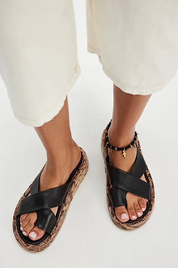 Hattie Flatform Sandals - Image 2