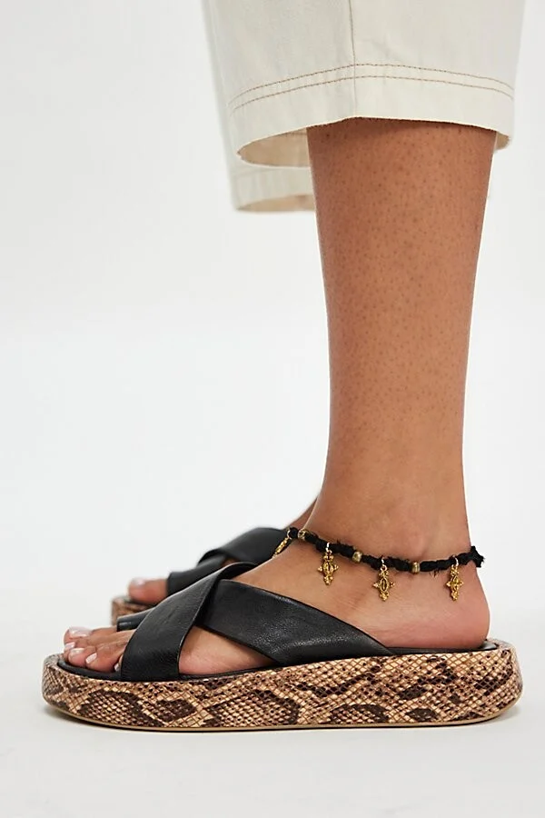 Hattie Flatform Sandals