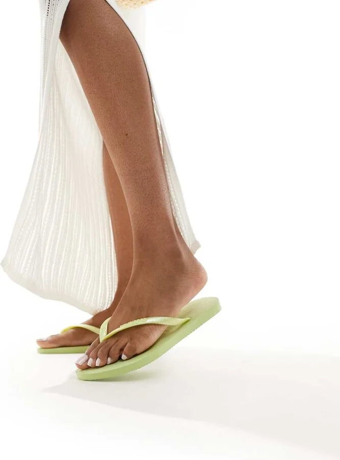 Havaianas slim flip flops in matcha green