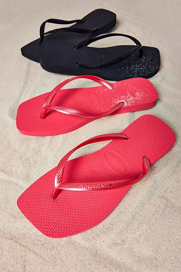 Havaianas Slim Square Flip Flop Sandal in Coral