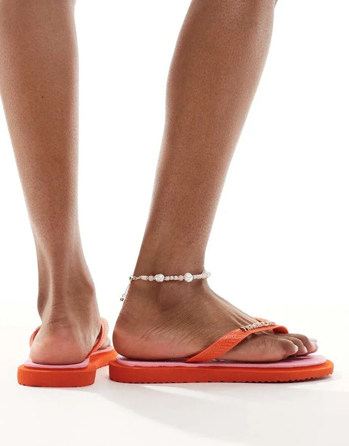 Havaianas square toe flip flops in pink and orange - Image 3