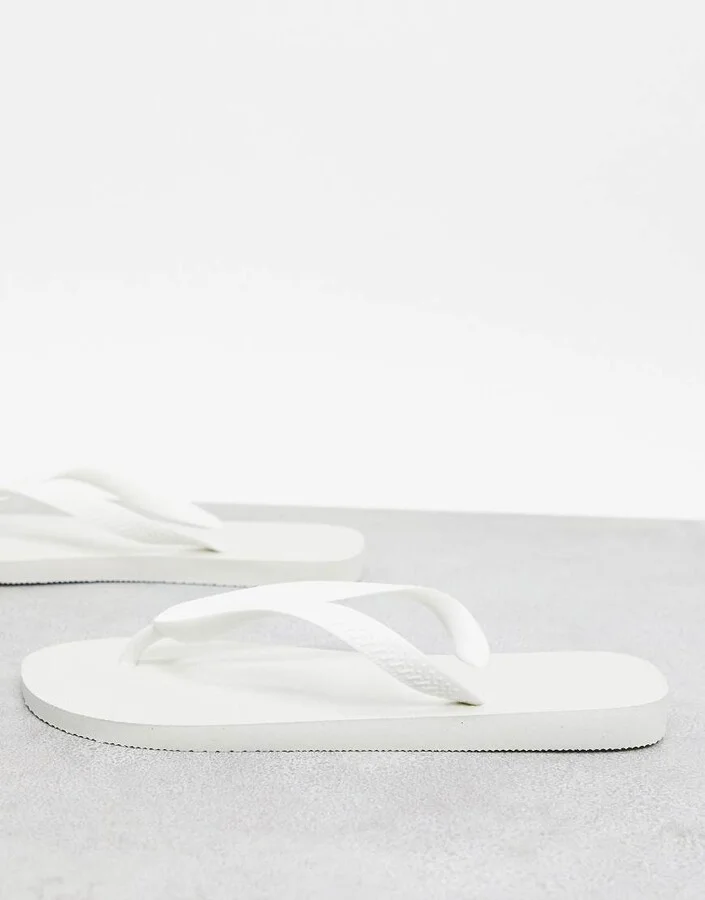 Havianas classic flip flops in white - Image 3