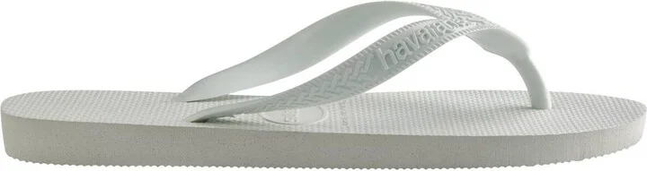 Haviannas Women's Round Toe Flip Flops - Image 2