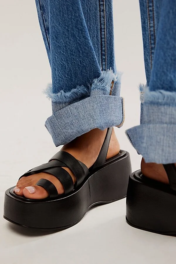 Hazel Flatform Sandals - Image 2