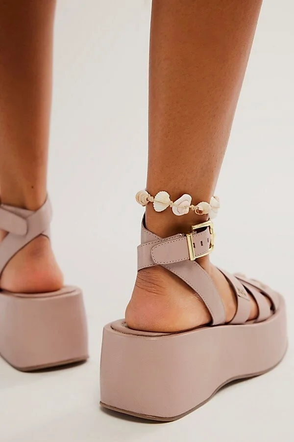 Hazel Flatform Sandals - Image 3