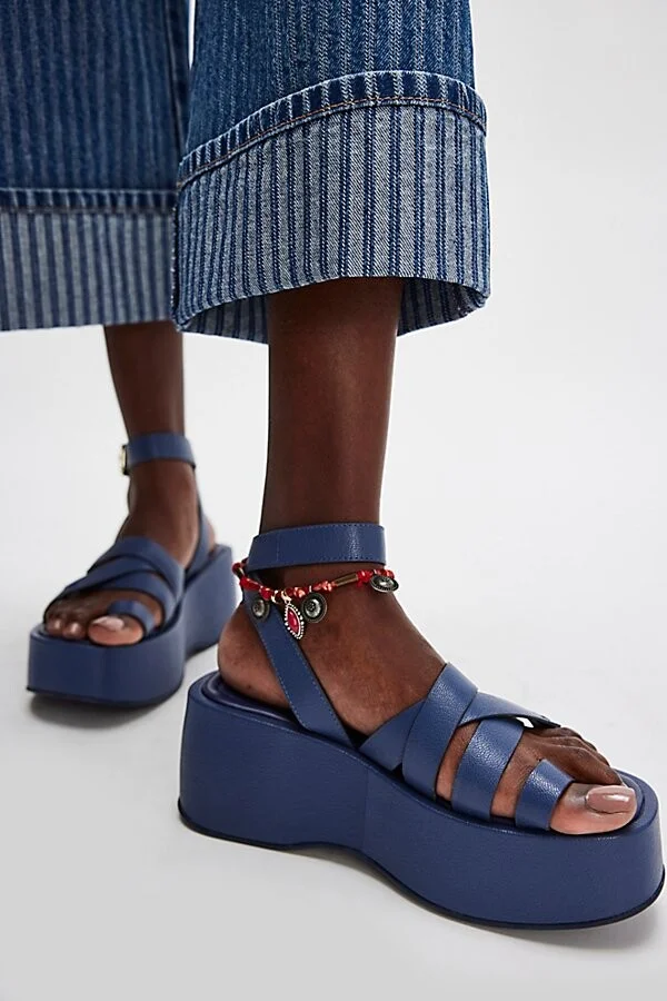 Hazel Flatform Sandals - Image 2