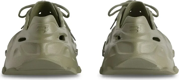 HD cut-out low-top sneakers - Image 3