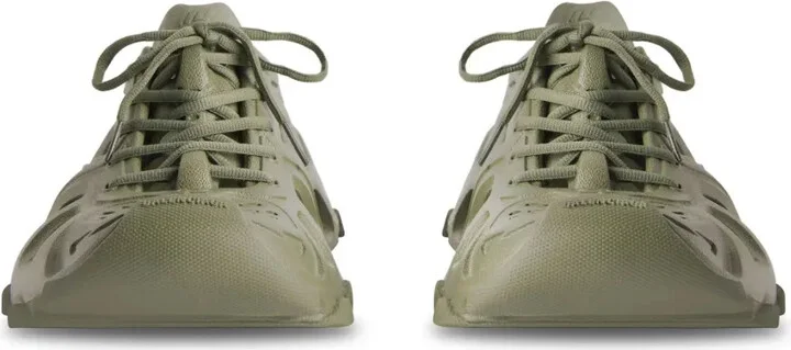 HD cut-out low-top sneakers - Image 4