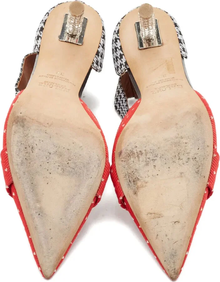 Heart-Buckle Pattern Pumps - Image 5