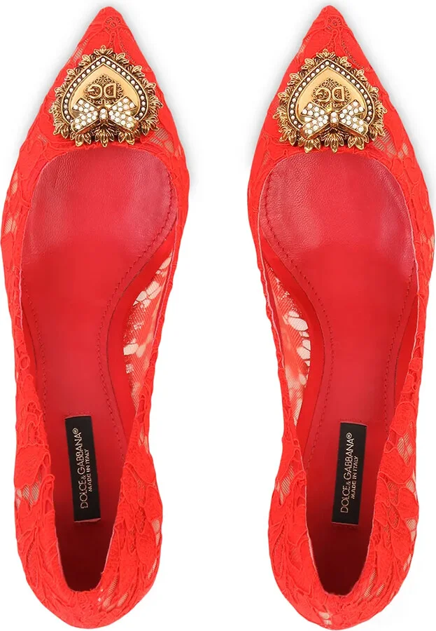 Heart plaque lace pumps - Image 4