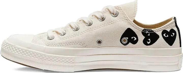 Heart-Print Low-Top Sneakers - Image 2