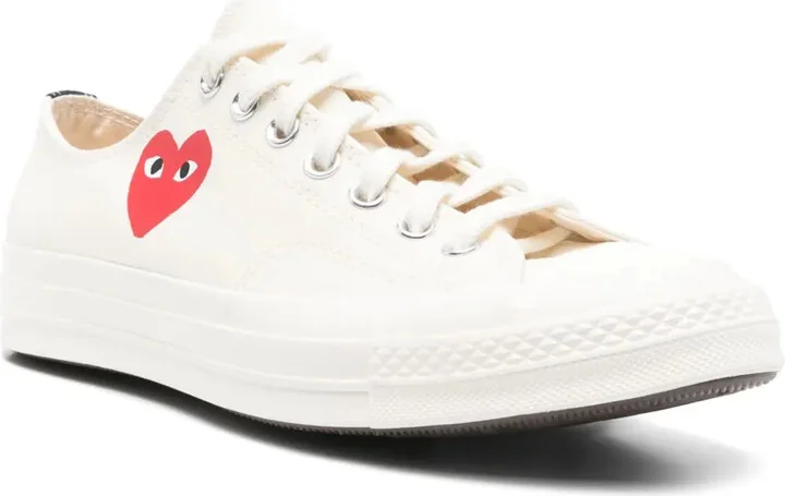 Heart sneakers - Image 2