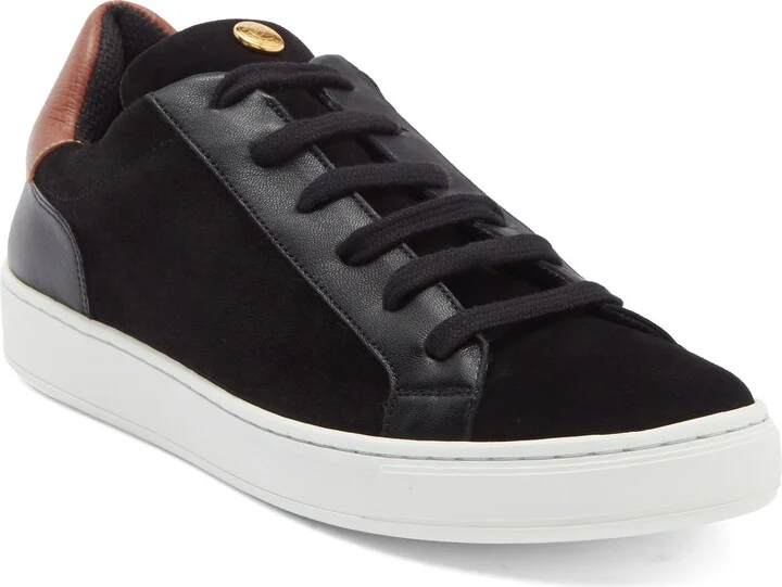 Heel Patch Low Top Sneaker