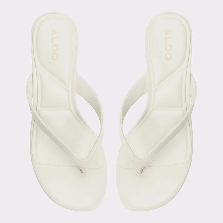 Heeled flip flop - Image 6