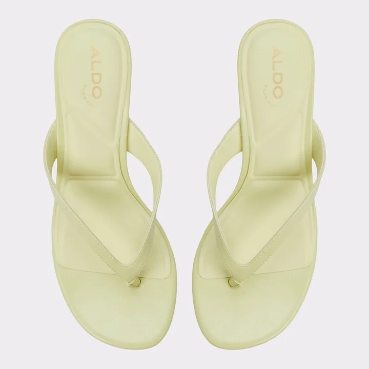 Heeled flip flop - Image 7