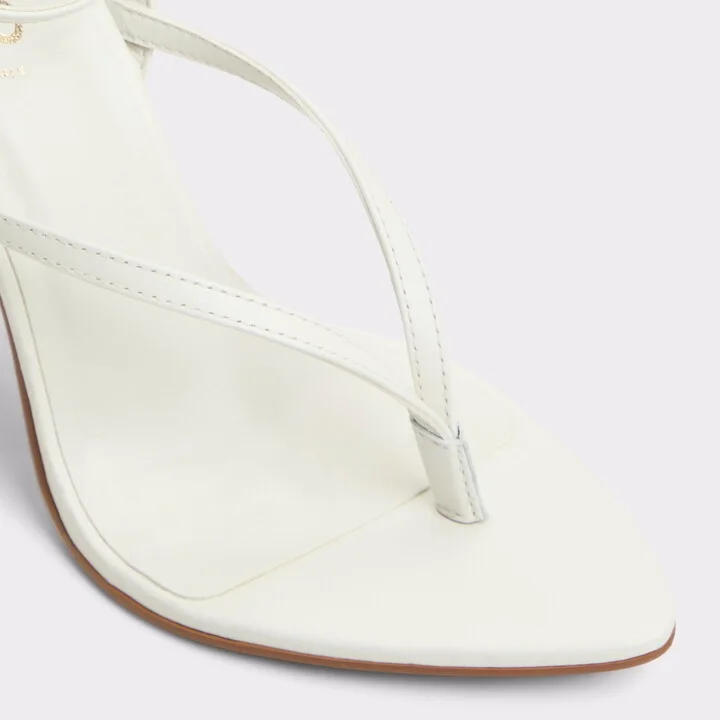 Heeled flip flop - Image 5