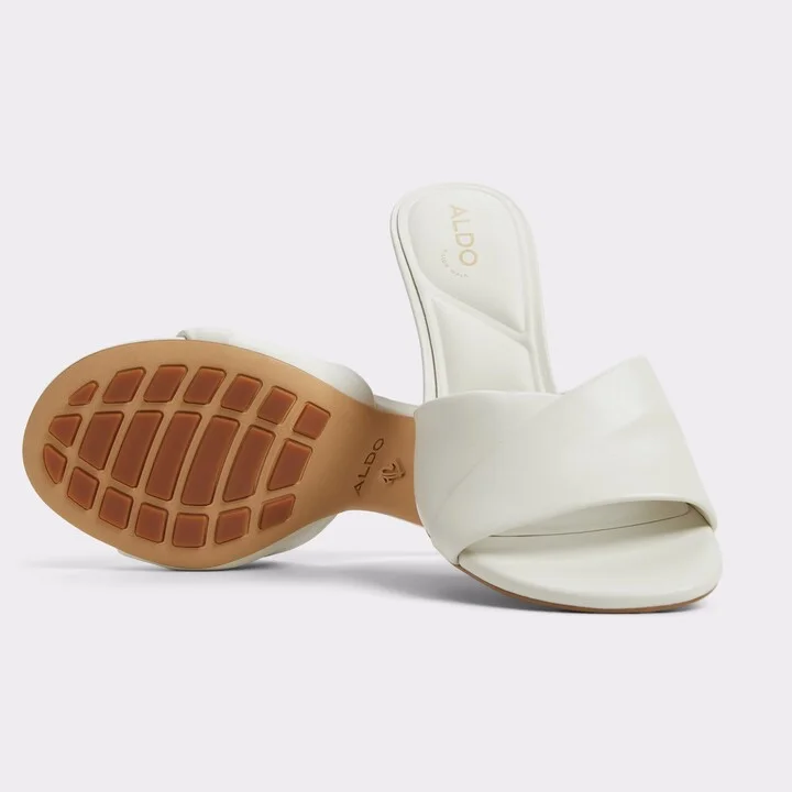 Heeled mule - Image 2