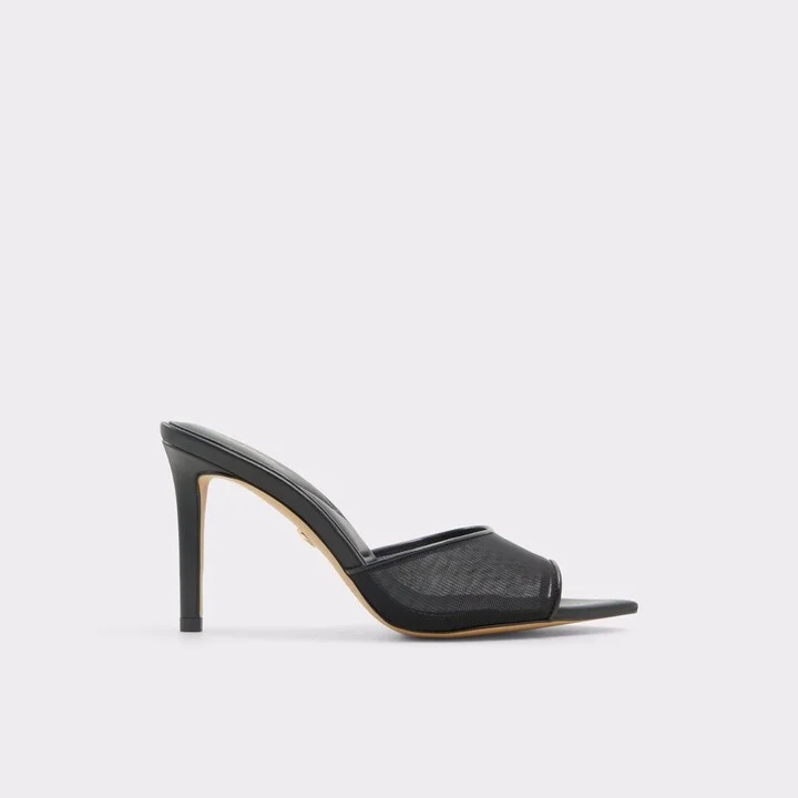 Heeled mule