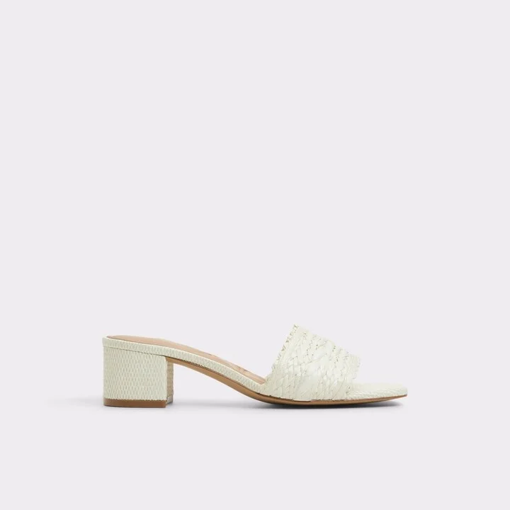 Heeled mule