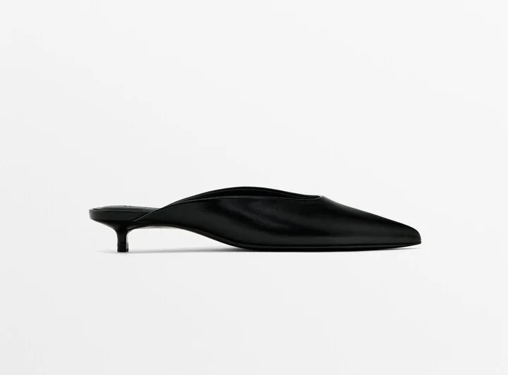 Heeled Mules With Pointed Toes