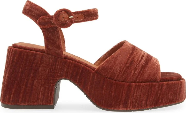 Helga Platform Sandal - Image 9