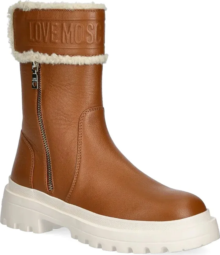 Her Love boots - Image 2