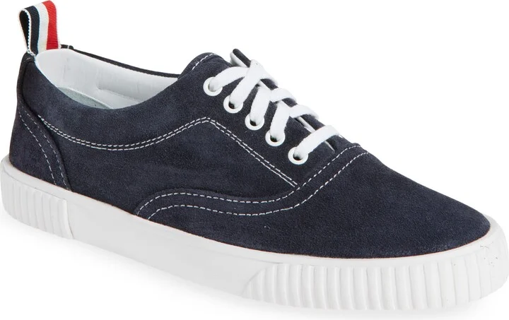 Heritage Low Top Sneaker