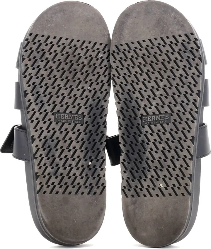Hermes Men's Chypre Sandals Leather - Image 4