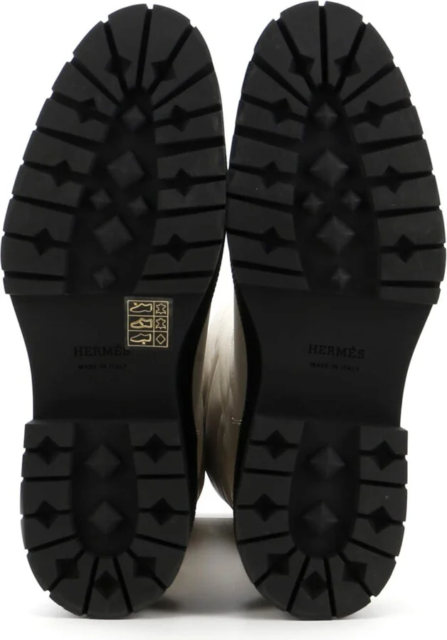 Hermes Women's Fuji Boots Quilted Leather - Image 4