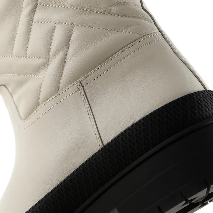 Hermes Women's Fuji Boots Quilted Leather - Image 6