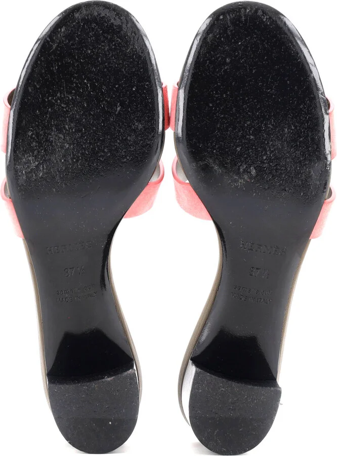 Hermes Women's Oasis Sandals Suede - Image 4