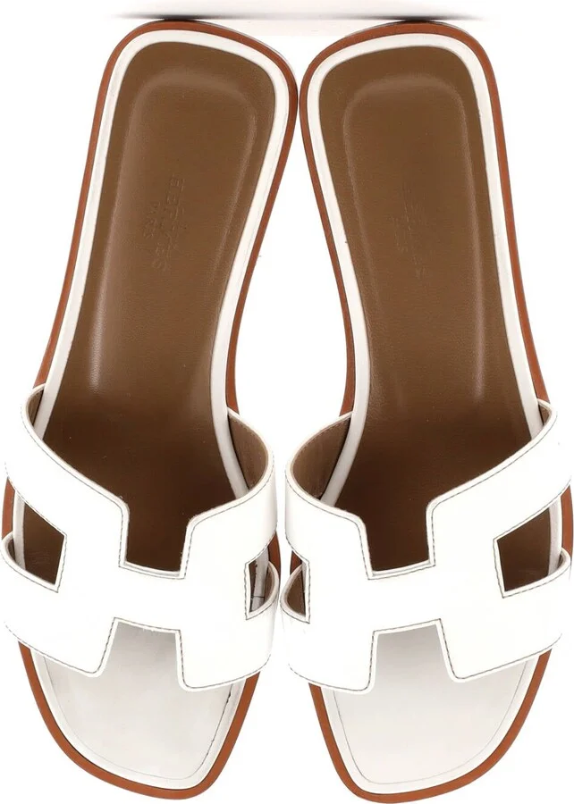 Hermes Women's Oran Sandals Leather - Image 2