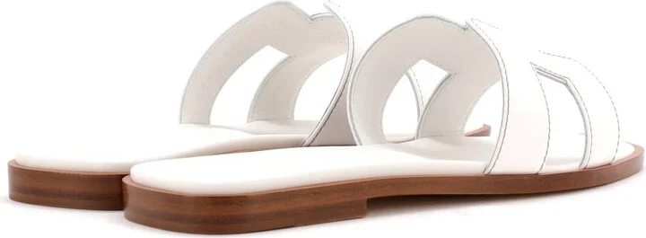 Hermes Women's Oran Sandals Leather - Image 3