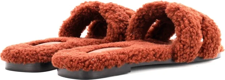 Hermes Women's Oran Sandals Shearling - Image 3