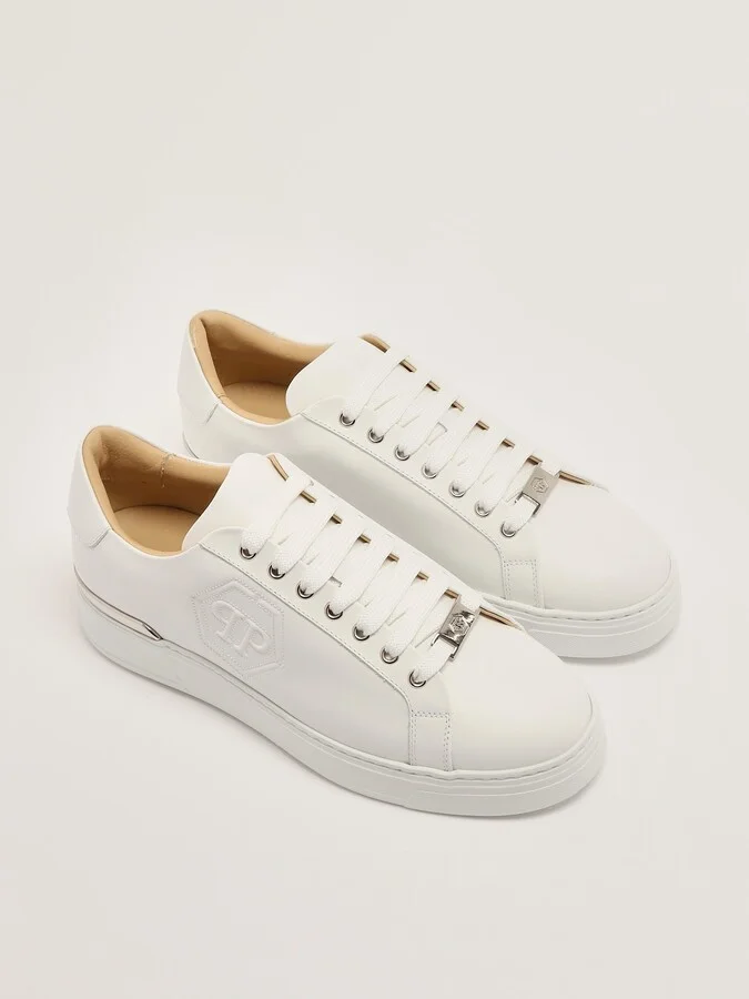 Hexagon Lo-top Sneaker - Image 2