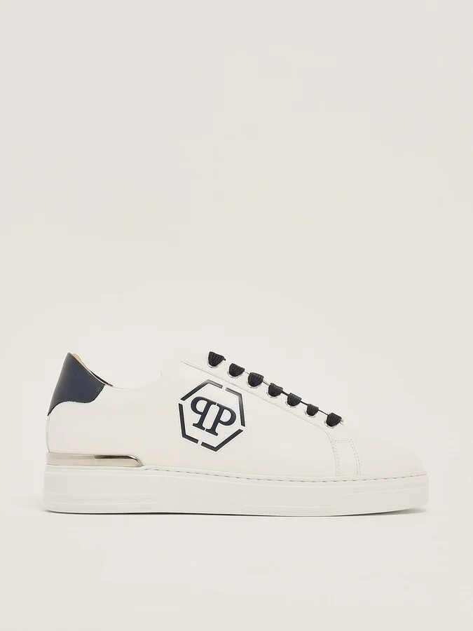 Hexagon Lo-top Sneaker