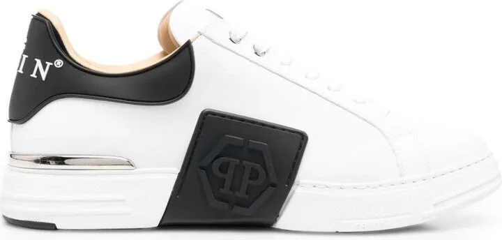 Hexagon Lo-Top Sneakers