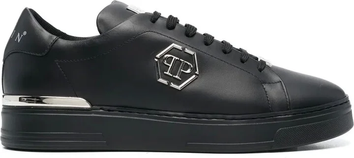 Hexagon low-top leather sneakers