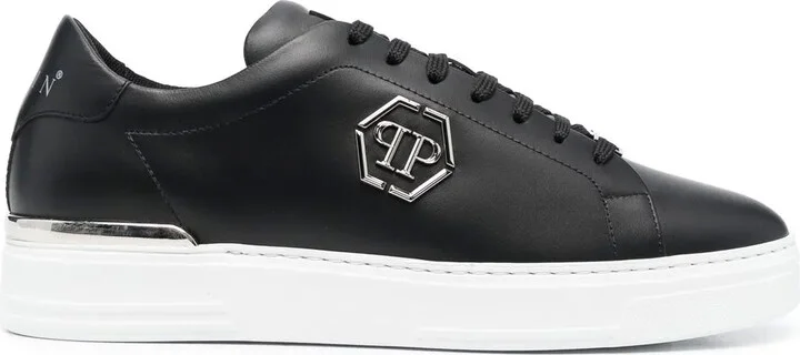 Hexagon low-top leather sneakers