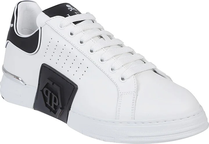 Hexagon Low Top Sneakers - Image 2